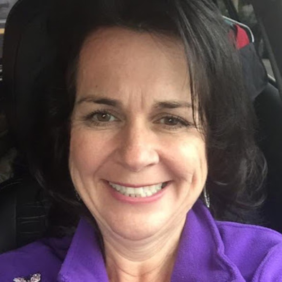 Meet your Posher, Sandra - Picture 1 of 1